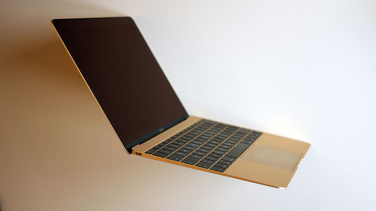 Apple-will-launch-the-iPad-and-MacBook-laptop-on-Oct-30