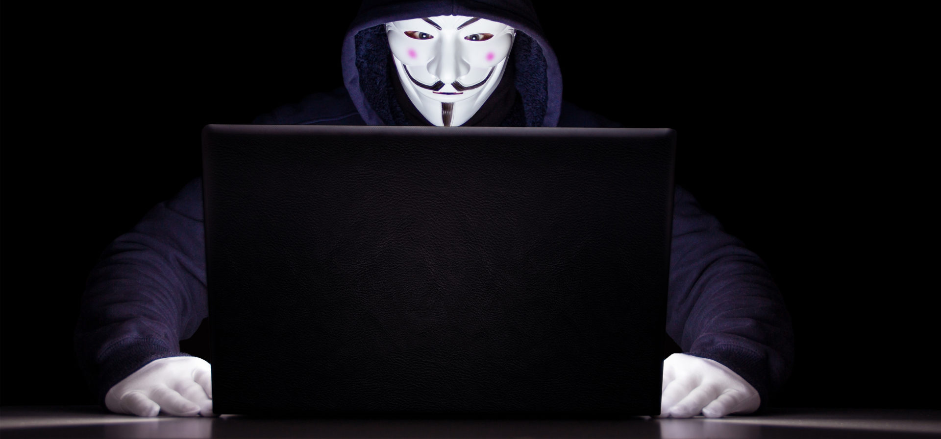 8-TELLTALE-SIGNS-YOUR-SYSTEM-HAS-BEEN-INFILTRATED-BY-SPYWARE
