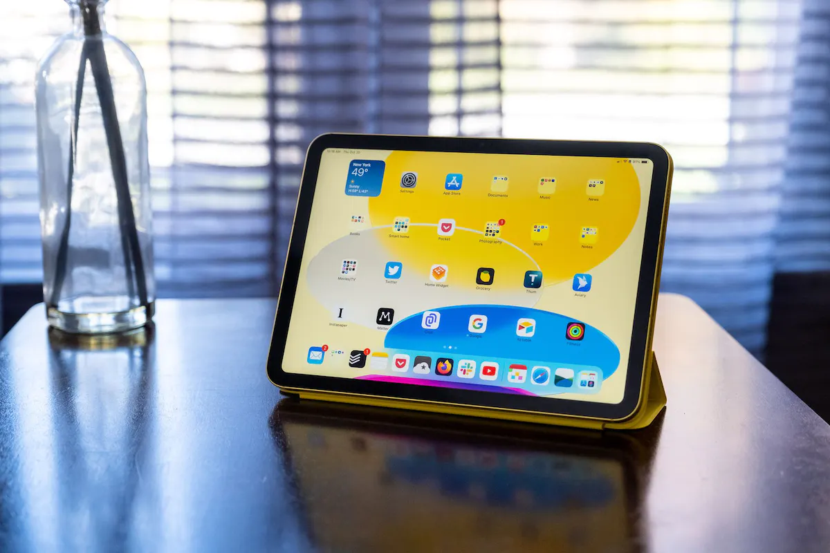 Apple-iPad-10th-gen-review-stuck-in-the-middle